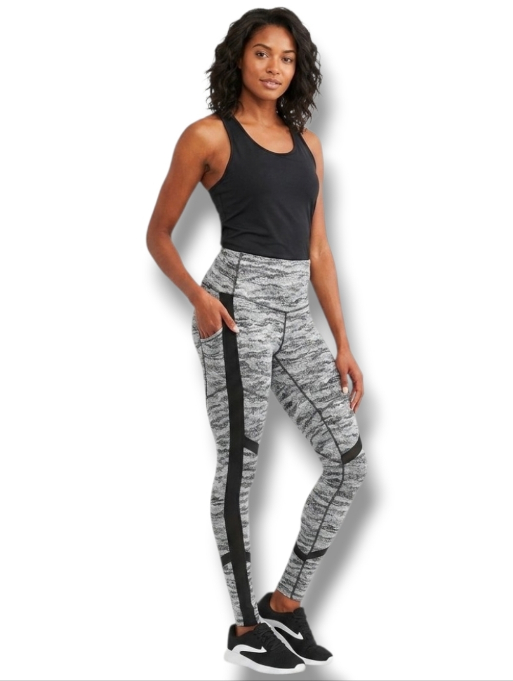 Avia Women’s Gray & Black High-Rise Jacquard Leggings with Side Pockets – Medium